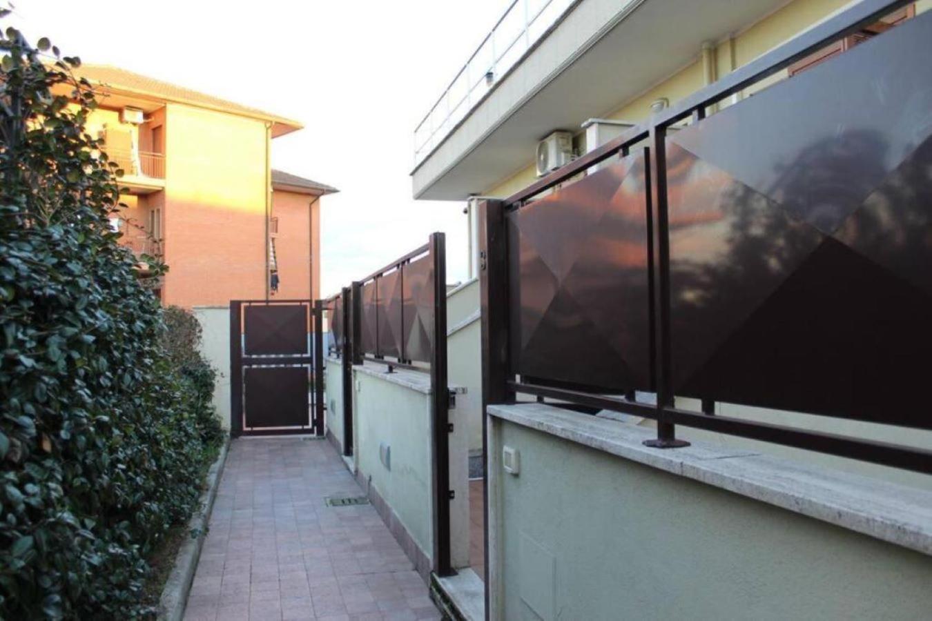 Casa Indipendente Fronte Metro C Hébergement de vacances Rome